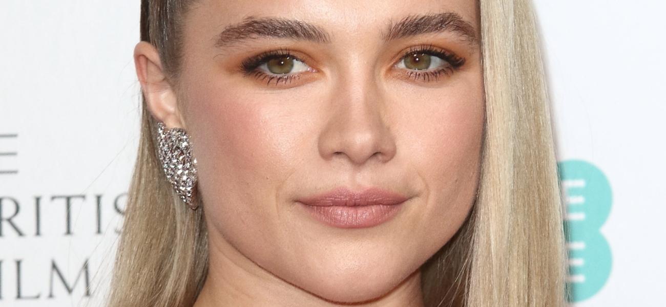 Florence Pugh close up