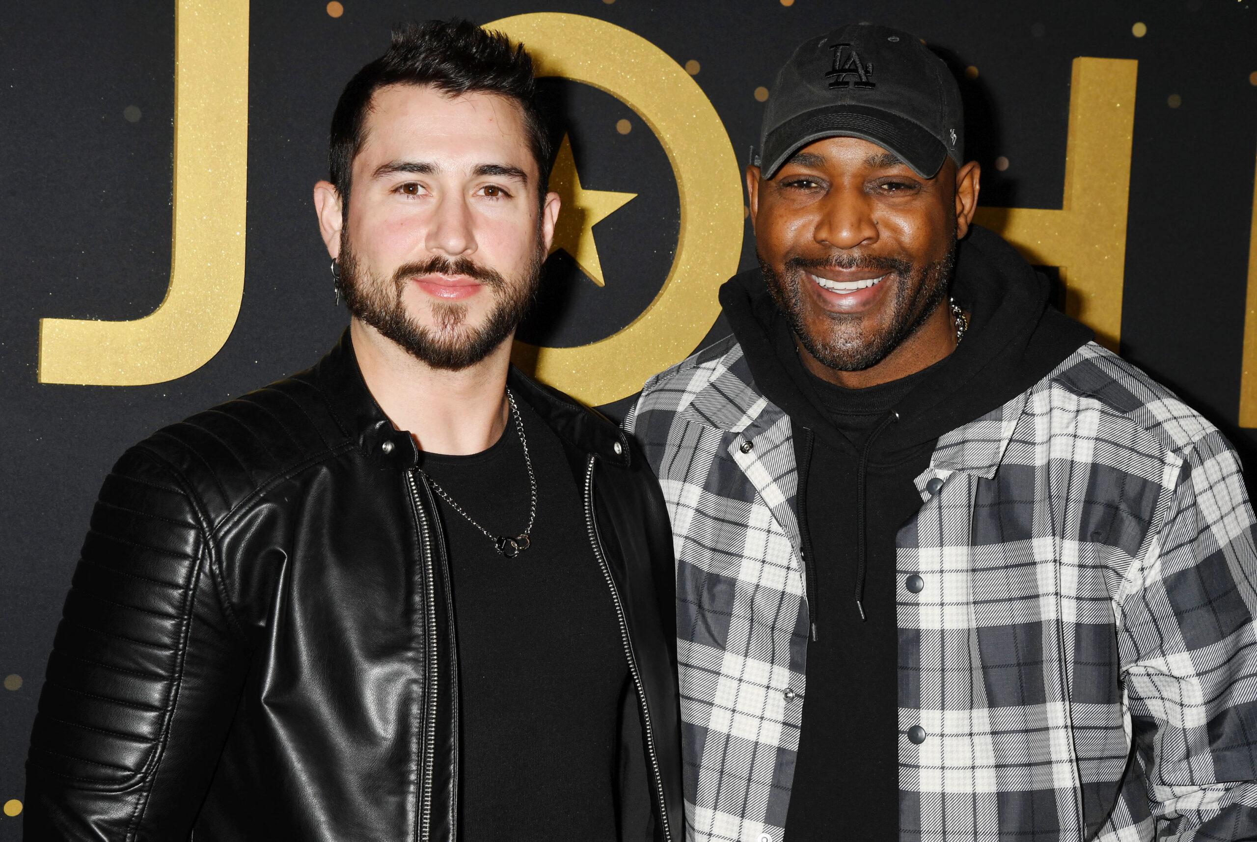 Karamo Brown and Carlos Medel in Disney+ "Alon John Life: Farewell from Dodger Stadium" A yellow road of bricks - expatriates occurred