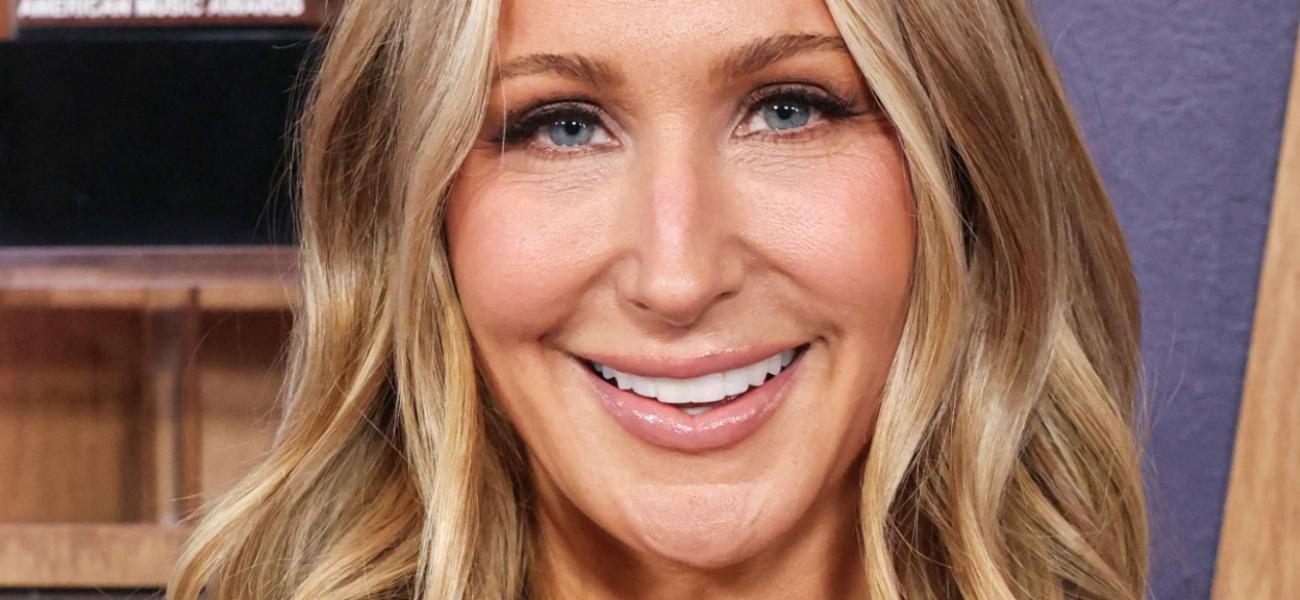 Nikki Glaser close up