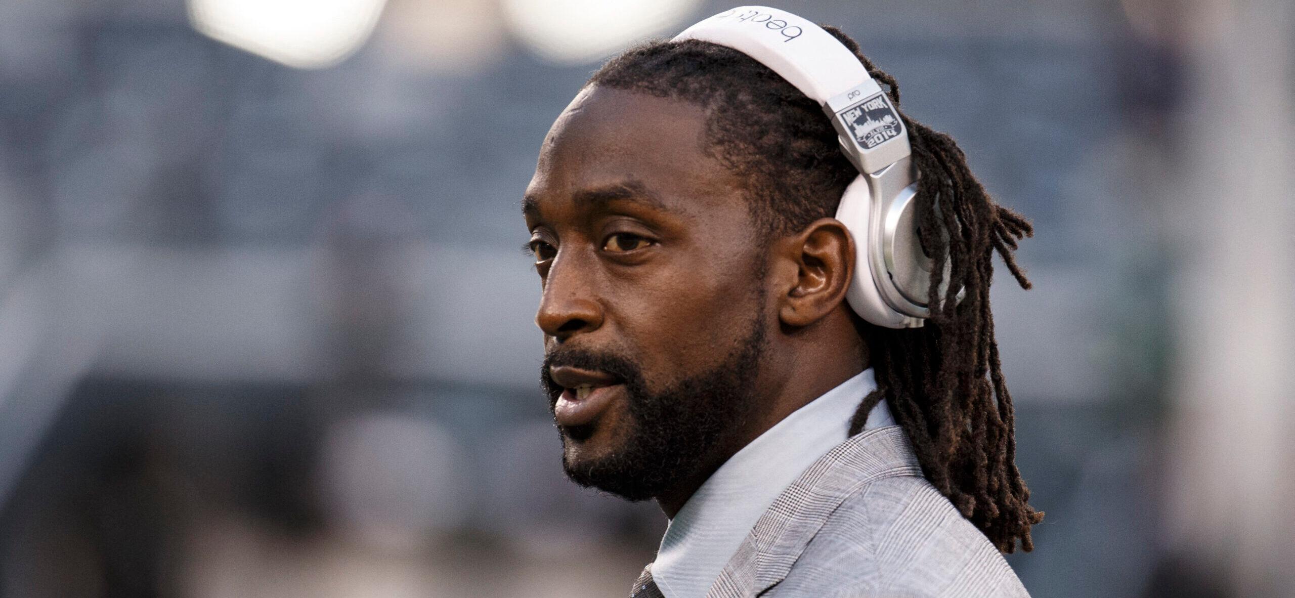 Chicago Bears cornerback Charles Tillman (33) looks on during warm-ups prior to the NFL game between the Chicago Bears and the New York Jets at MetLife Stadium in East Rutherford, New Jersey.