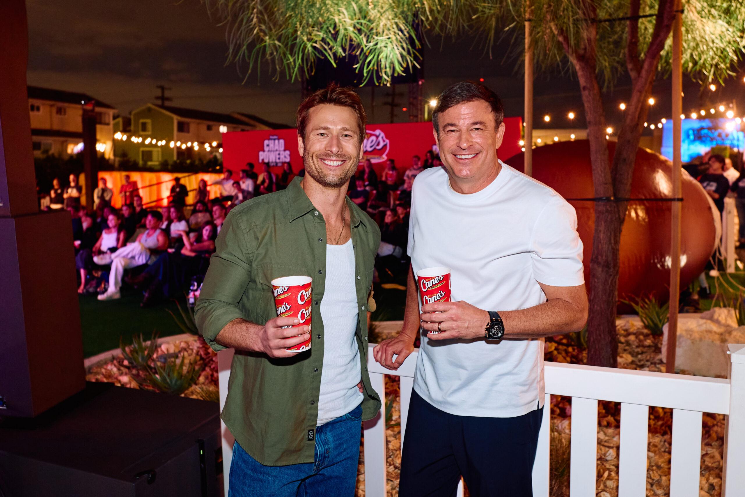 Glen Powell dan Todd Graves di Pesta Peluncuran