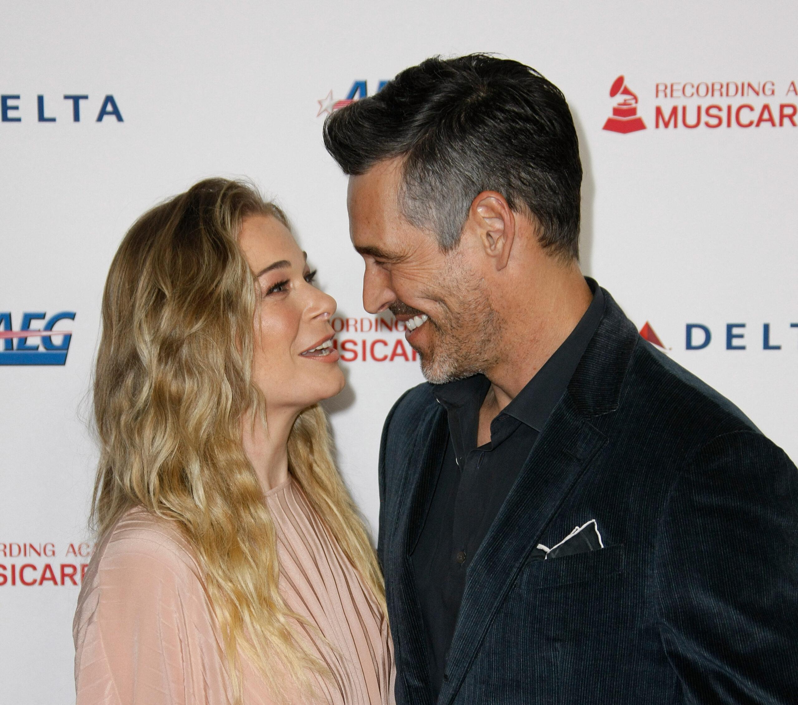LeAnn Rimes and Eddie Cibrian at MusiCares Person of the Year Gala, Arrivals, Convention Center, Los Angeles, USA - 24 Jan 2020