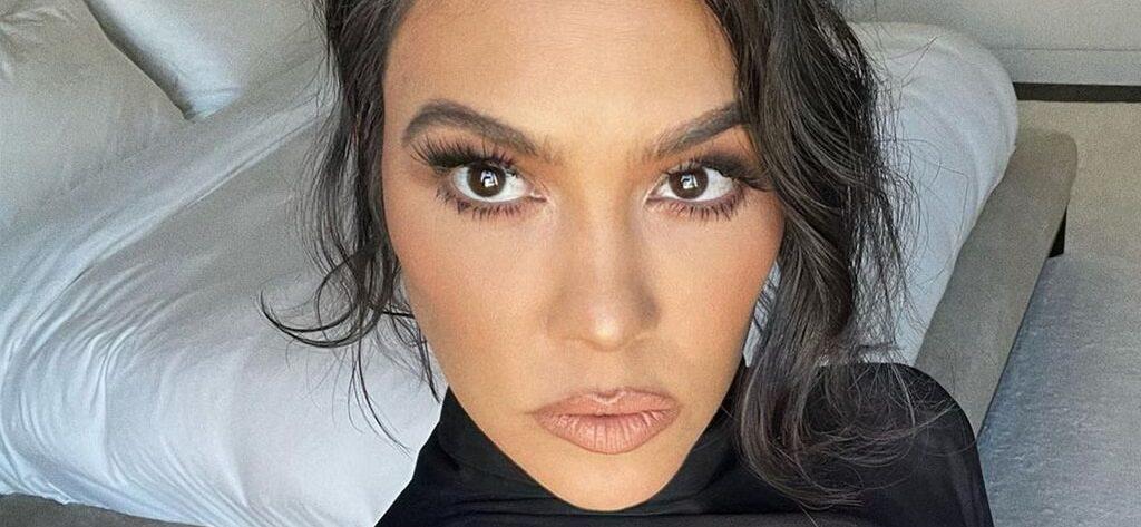 Kourtney Kardashian selfie