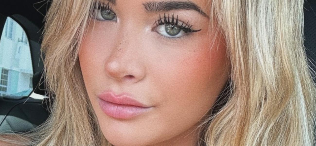 Emily Elizabeth close up