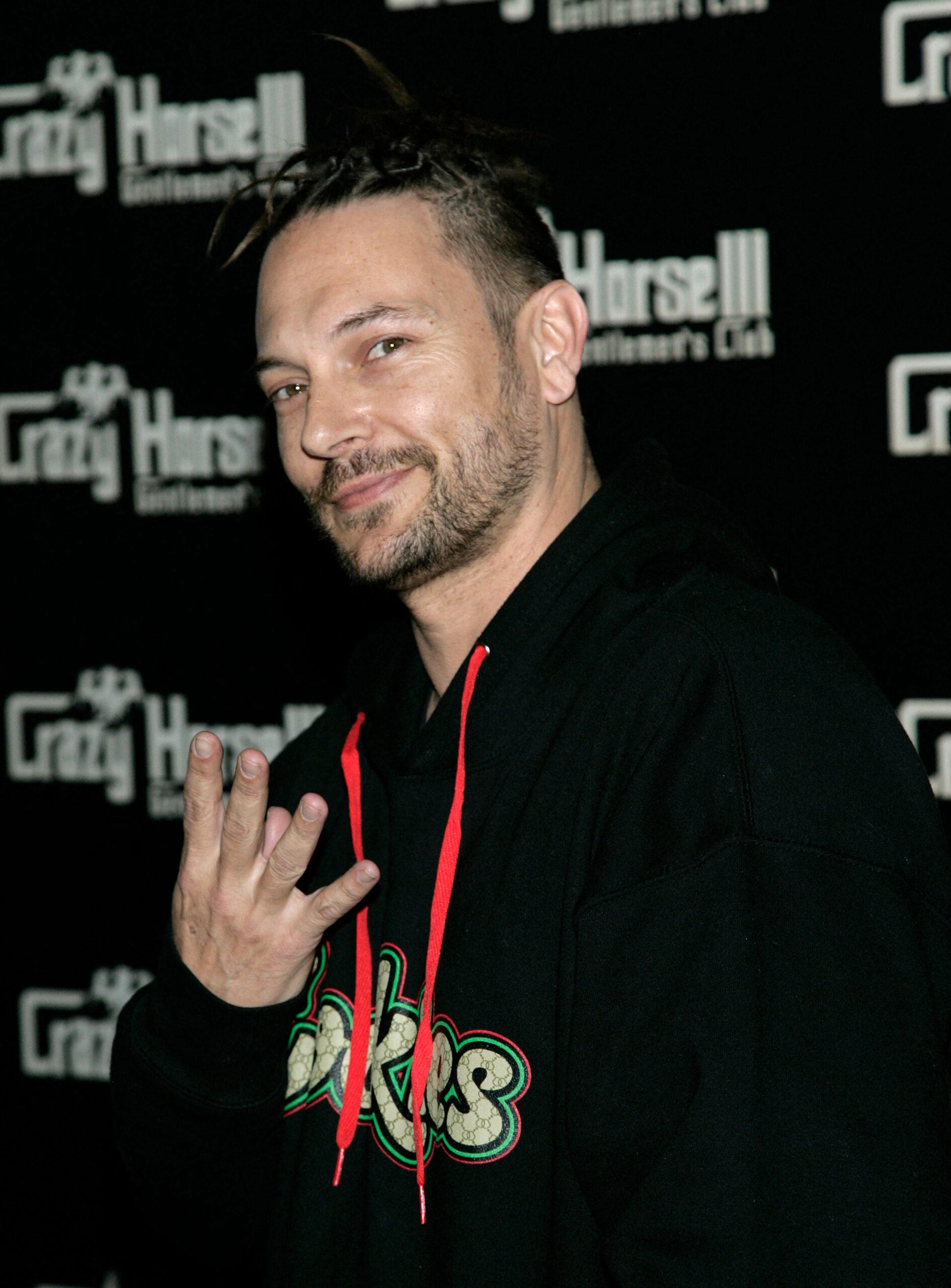Kevin Federline asiste a la fiesta de su 40 cumpleaños