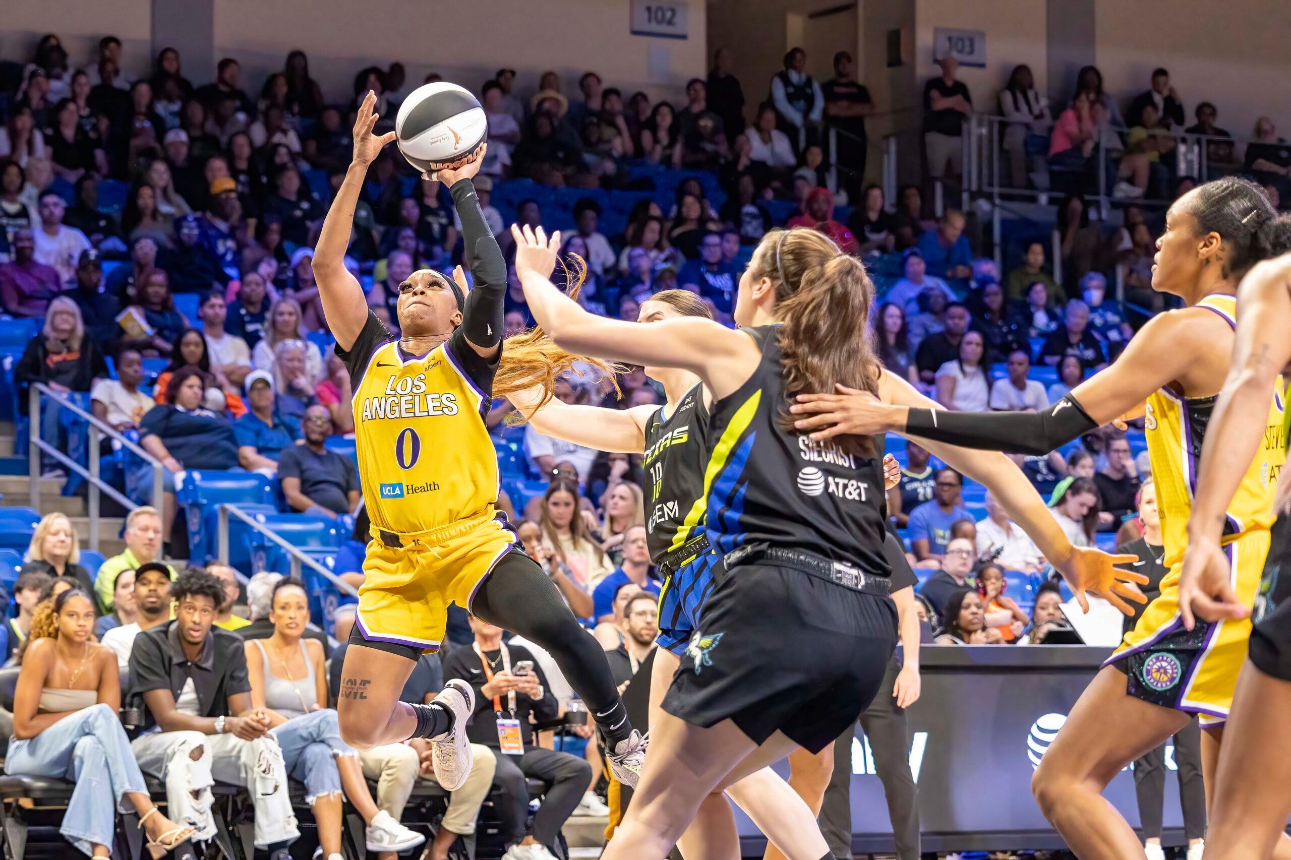 WNBA 2025: Los Angeles 93:79 Dallas
