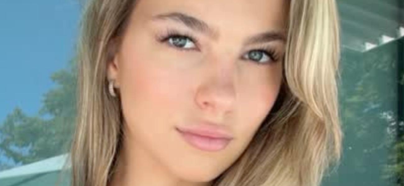 Grace Boor close up