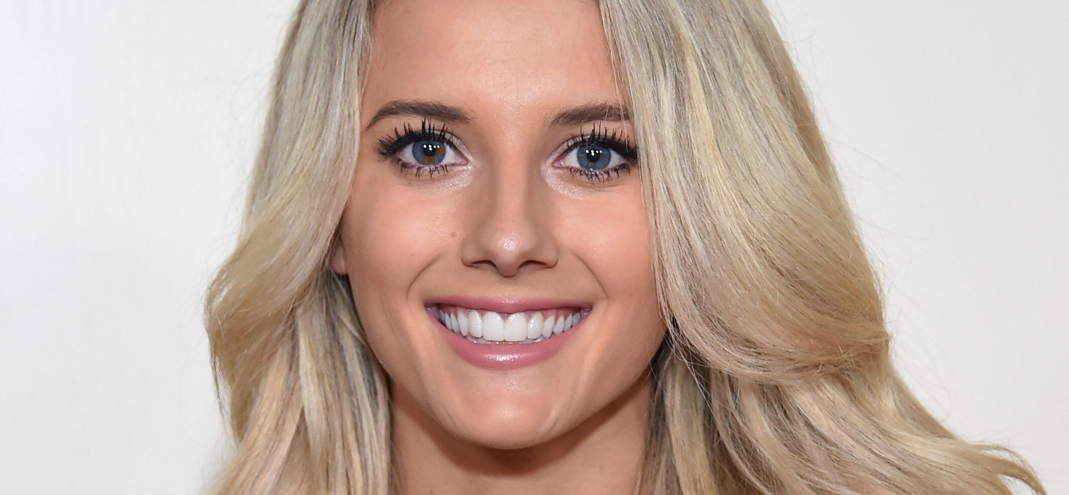 Lindsay Brewer at 2019 #REVOLVEawards