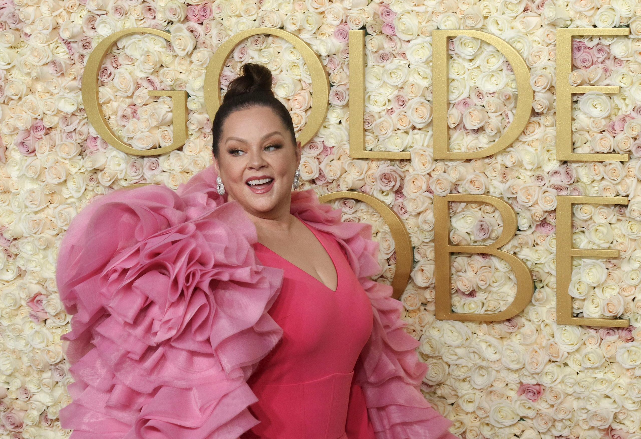 Melissa McCarthy di Penghargaan Golden Globe Tahunan ke-82: KARPET MERAH