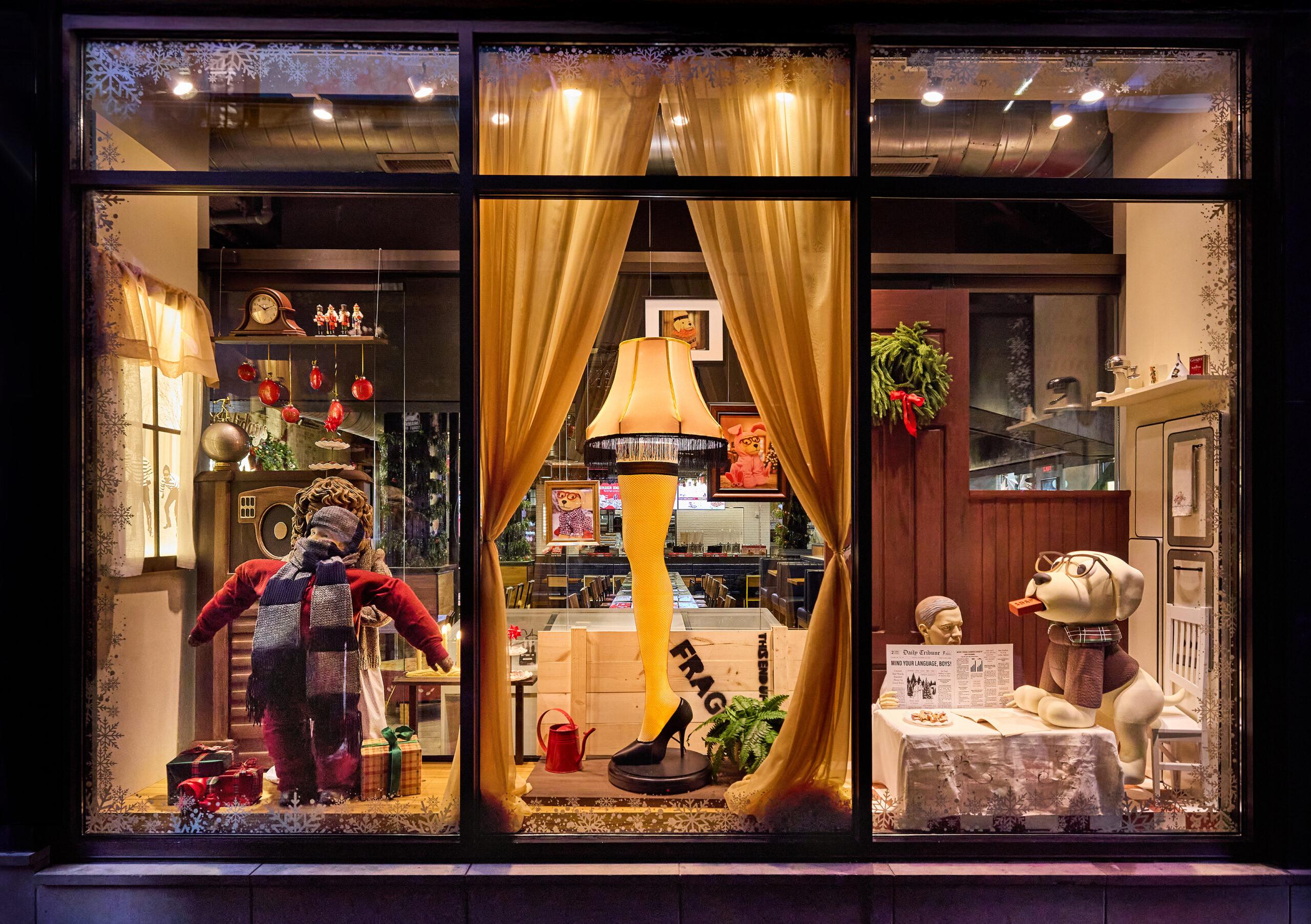 Leg lamp in Raising Cane's window