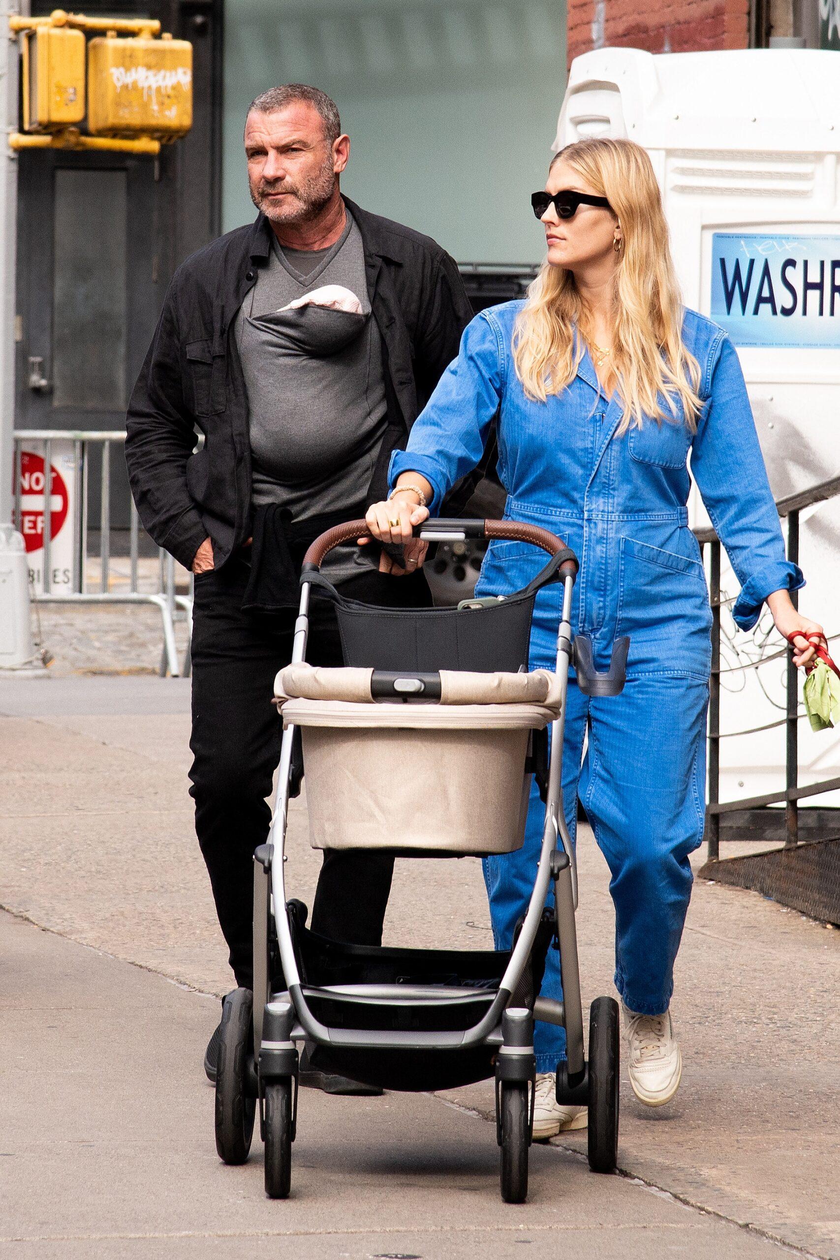 Liv Schreiber and Taylor Neisen