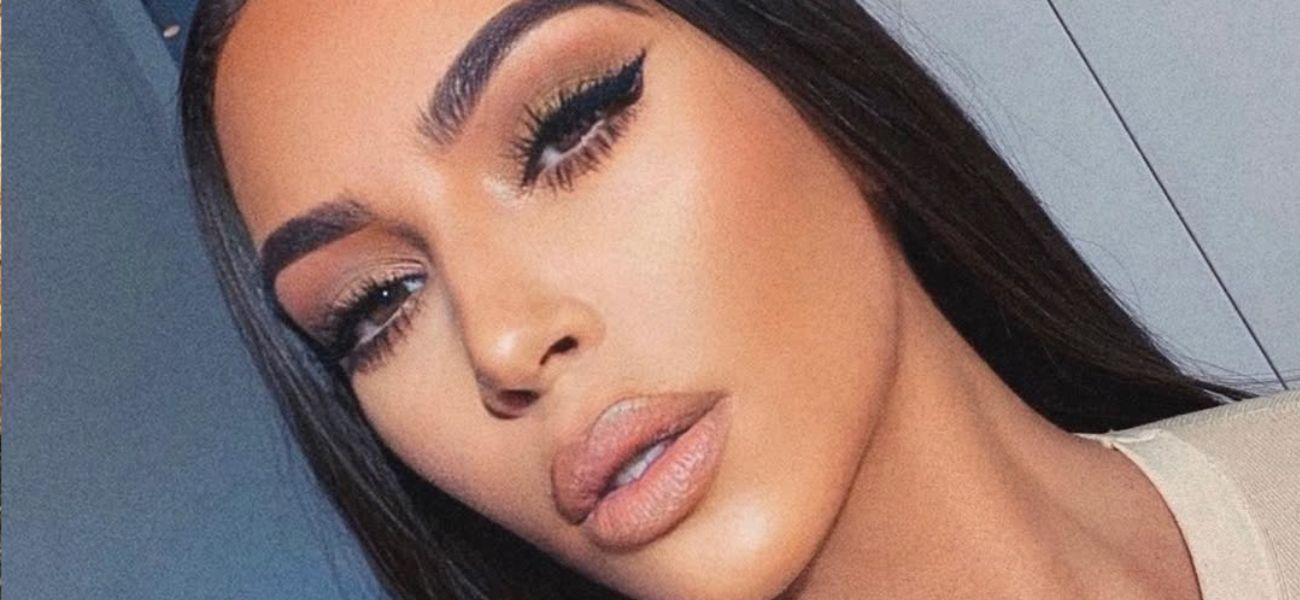 Kim Kardashian selfie