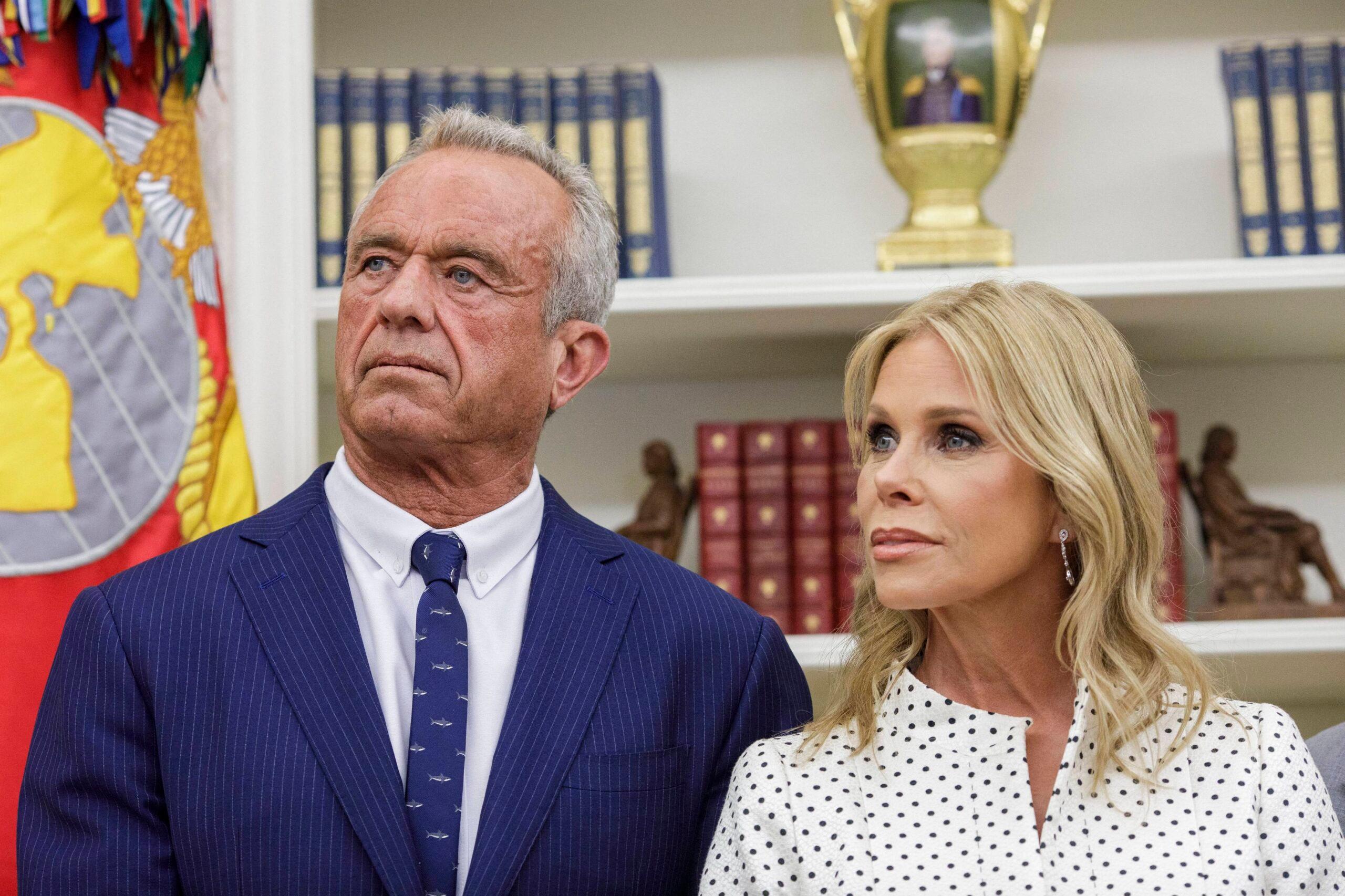 Cheryl Hines and Robert F Kennedy Jr as he is Sworn-in as Secretary of HHS