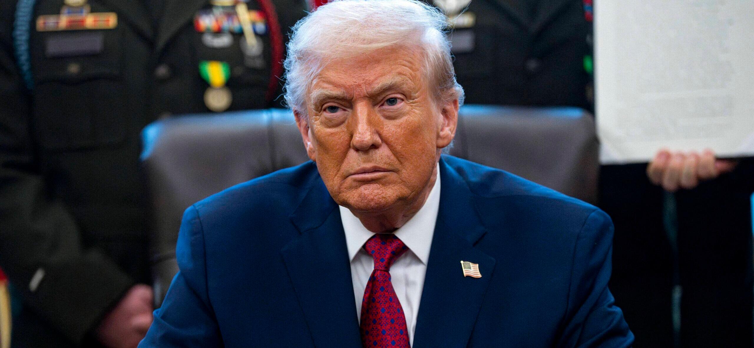 Donald Trump Awards Mexican Border Defense Medal