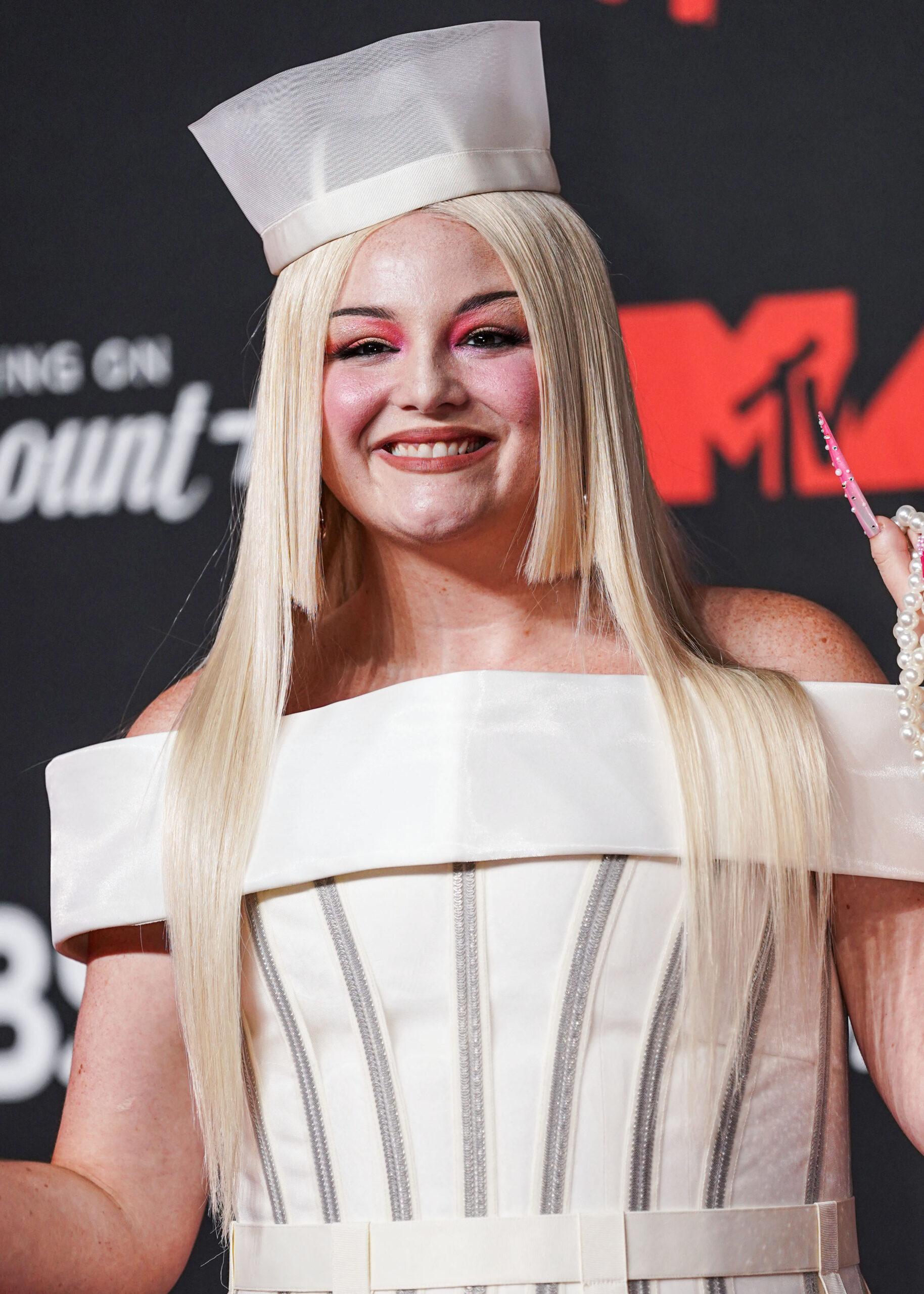 Megan Stalter at 2025 MTV Video Music Awards