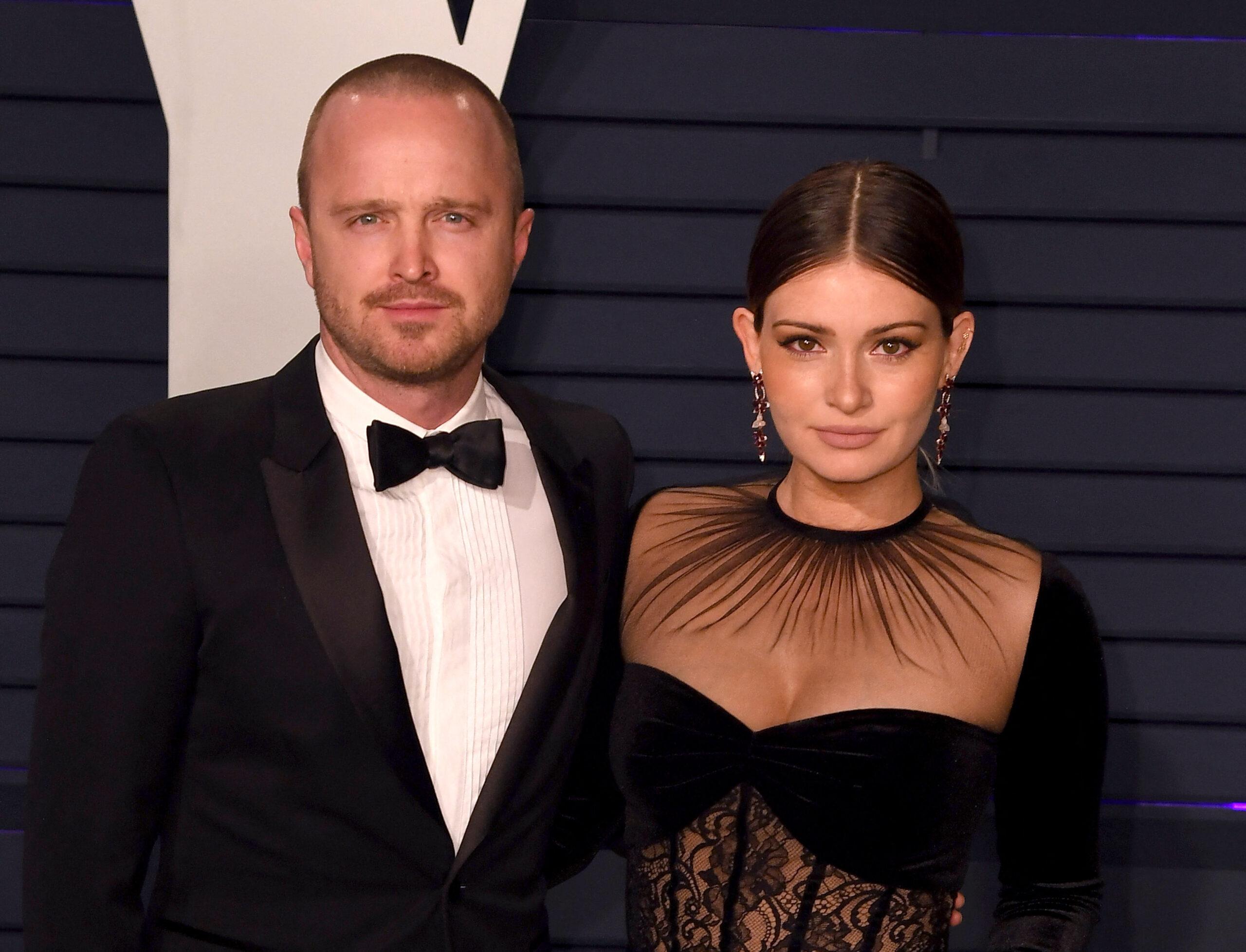 Aaron Paul e Lauren Parsekian na festa do Oscar da Vanity Fair