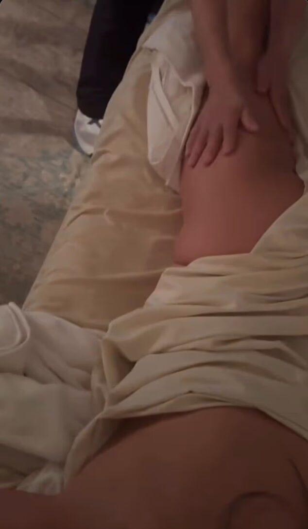 Heidi Klum gets a massage