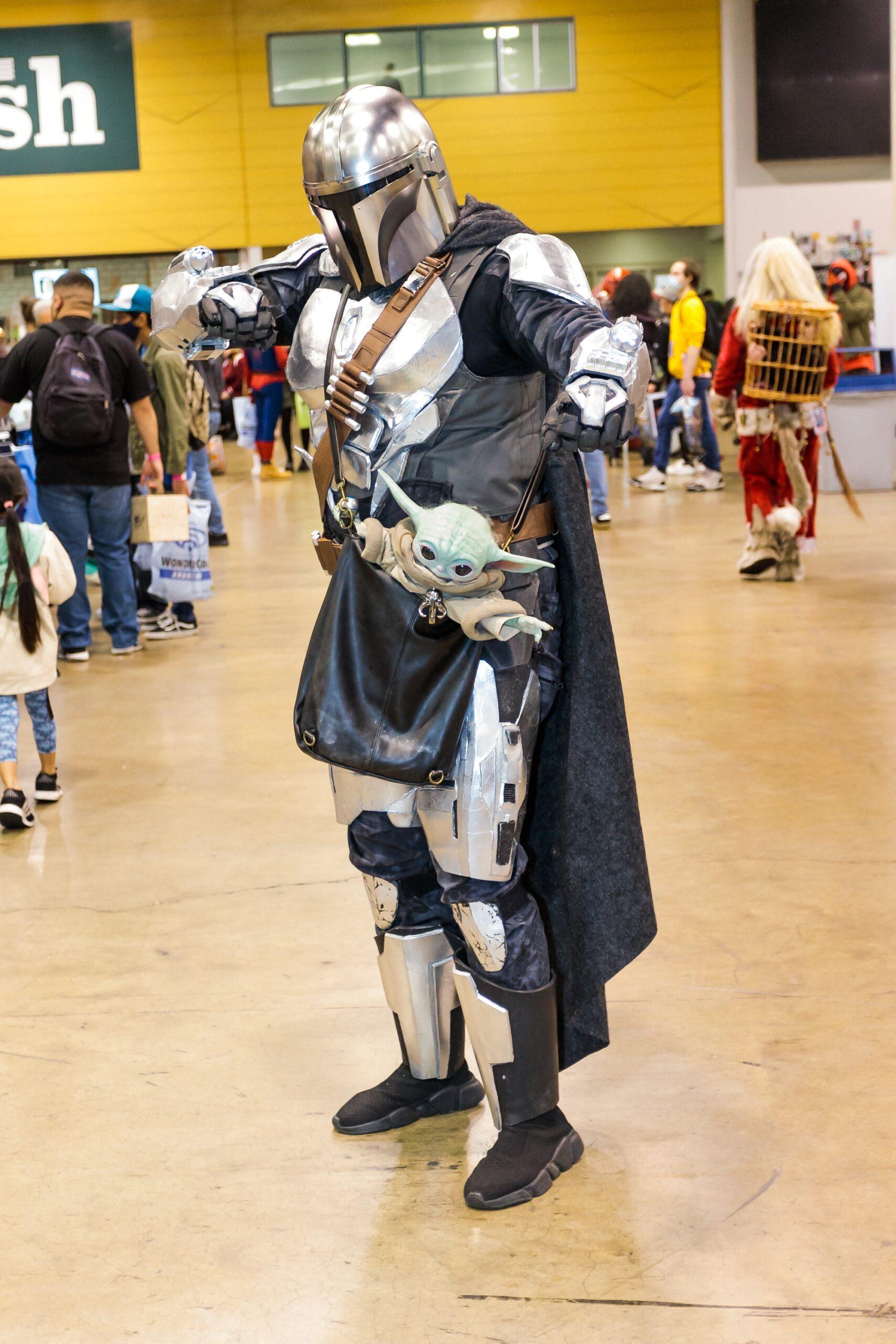 The Mandalorian cosplay