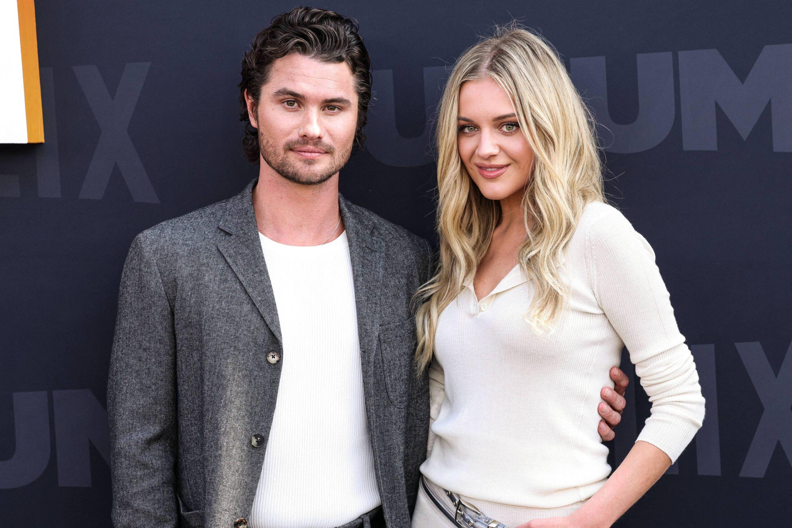 Kelsea Ballerini e Chase Stokes participam do Netflix Tudum 2025: o evento ao vivo