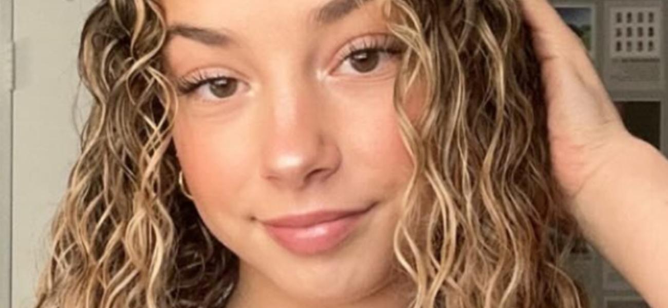 Kira Pregiato close up