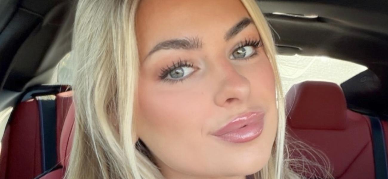 Audrey Holt close up