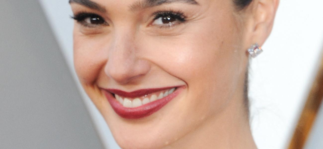 Gal Gadot close up