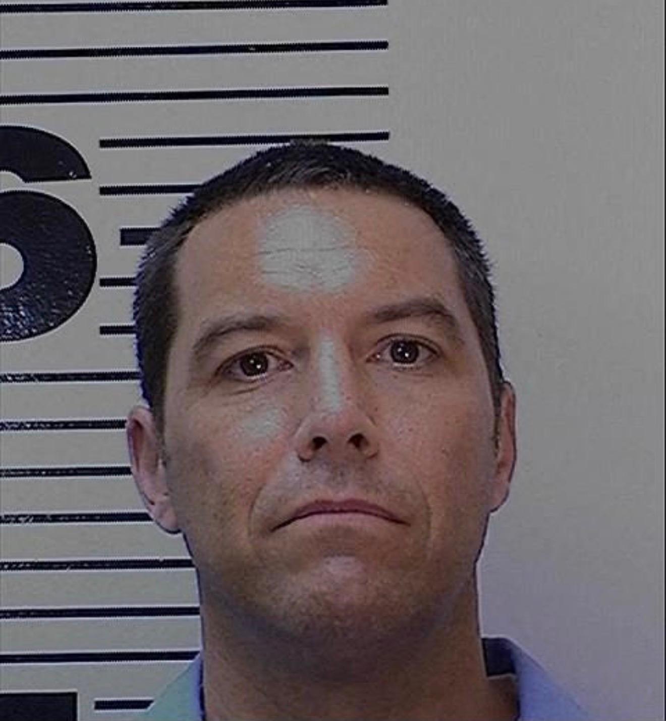 Wife and baby killer Scott Peterson seen in new and old prison mugshots