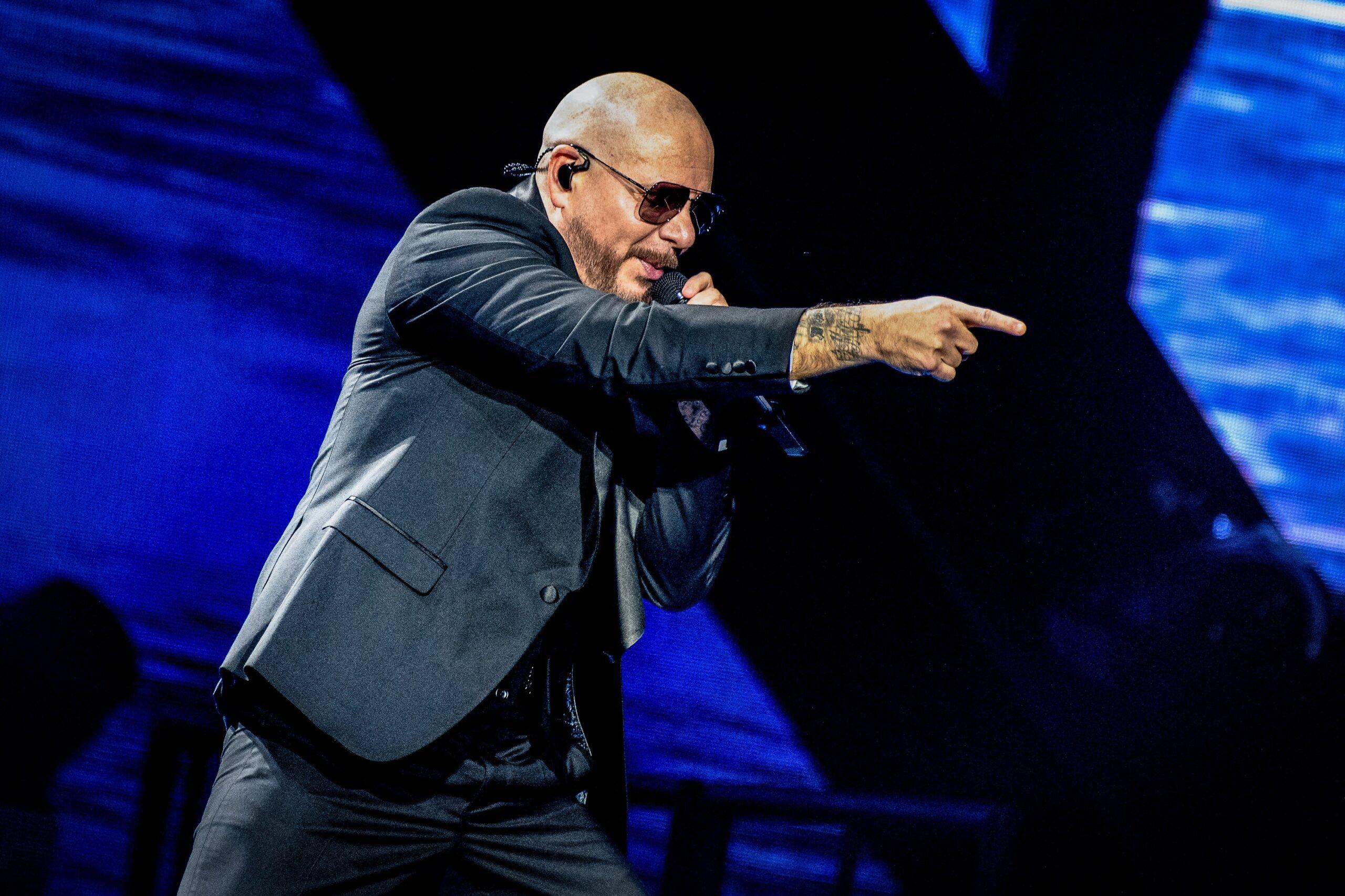Pitbull Performs in Toronto, Canada