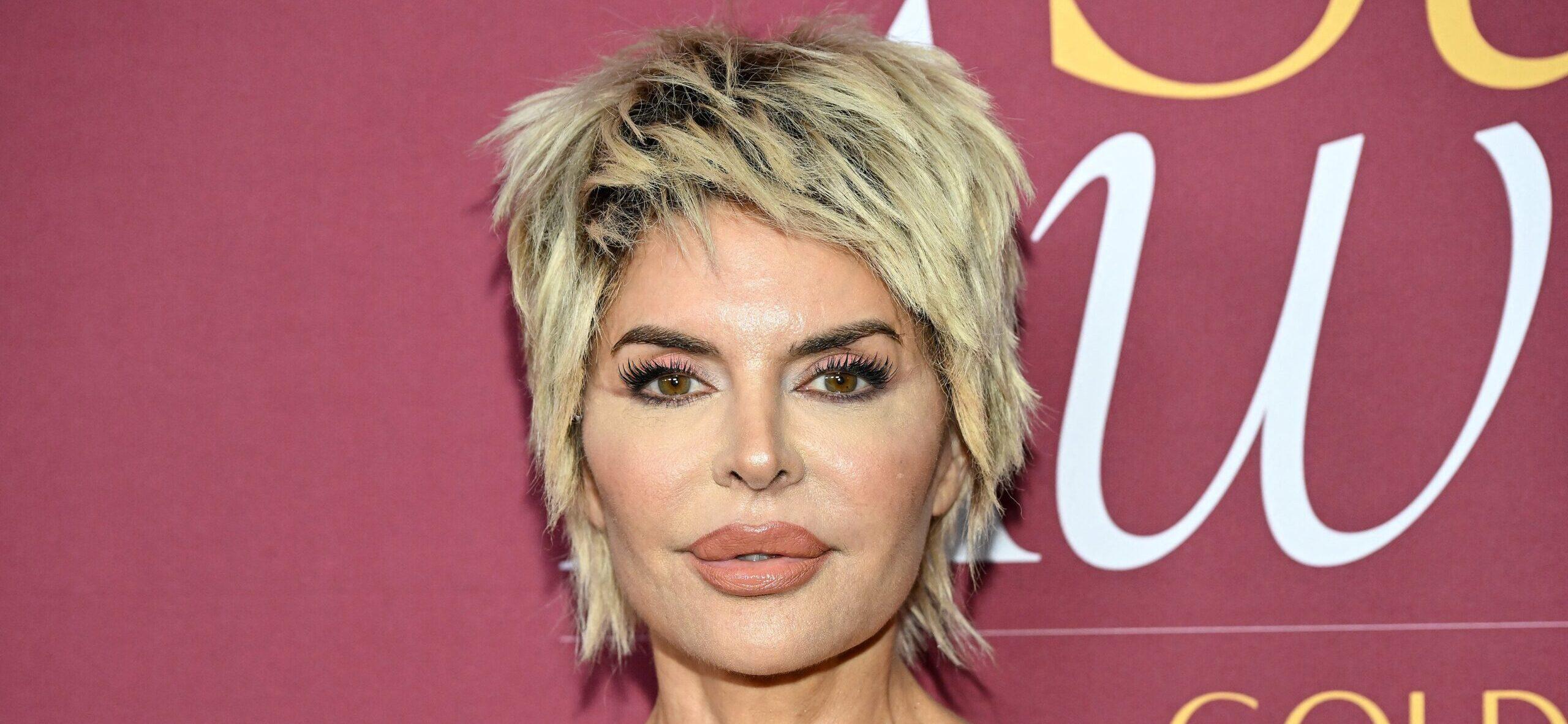 Lisa Rinna posing on the red carpet.