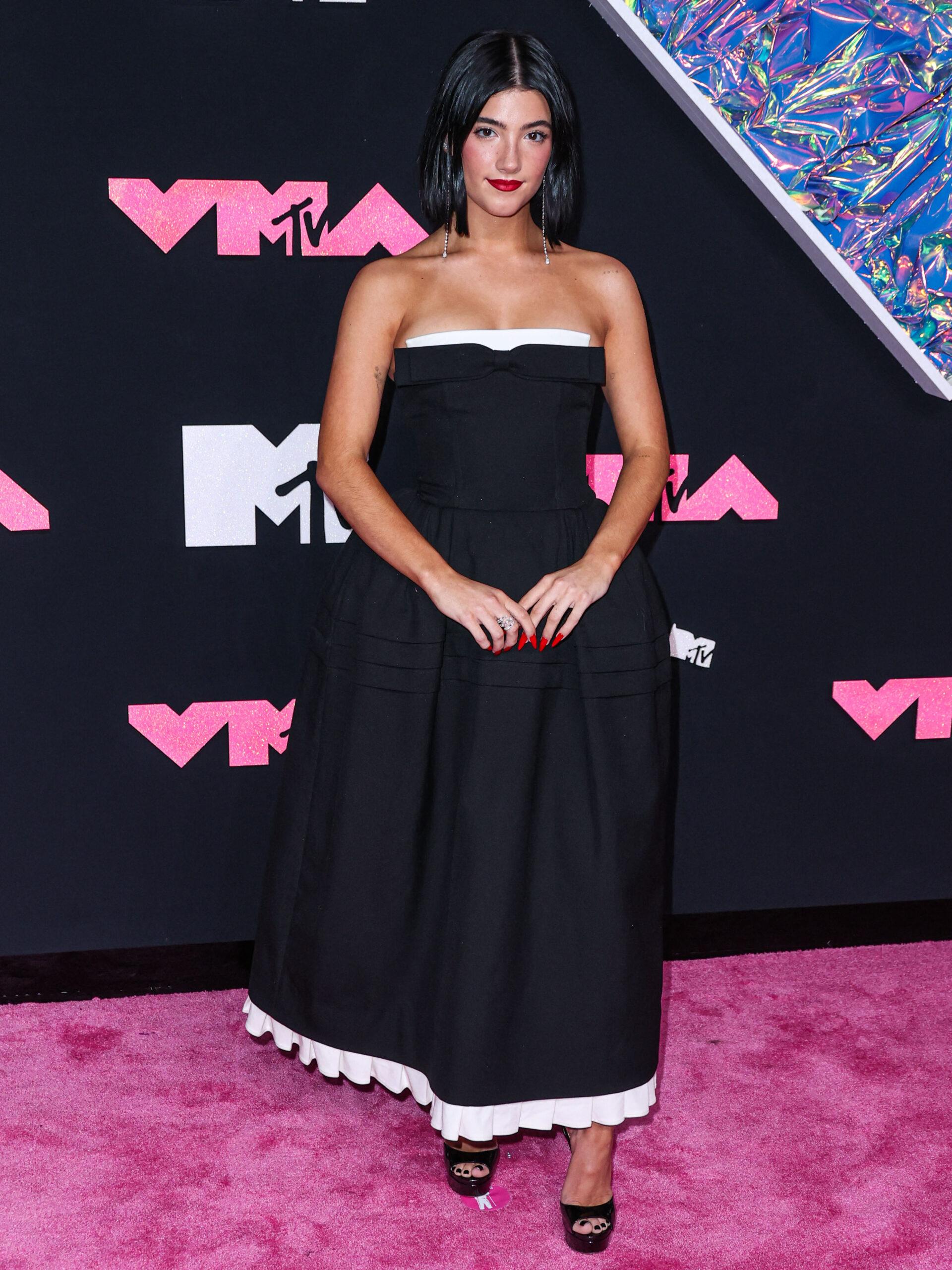 Charli D'Amelio at the 2023 MTV Video Music Awards