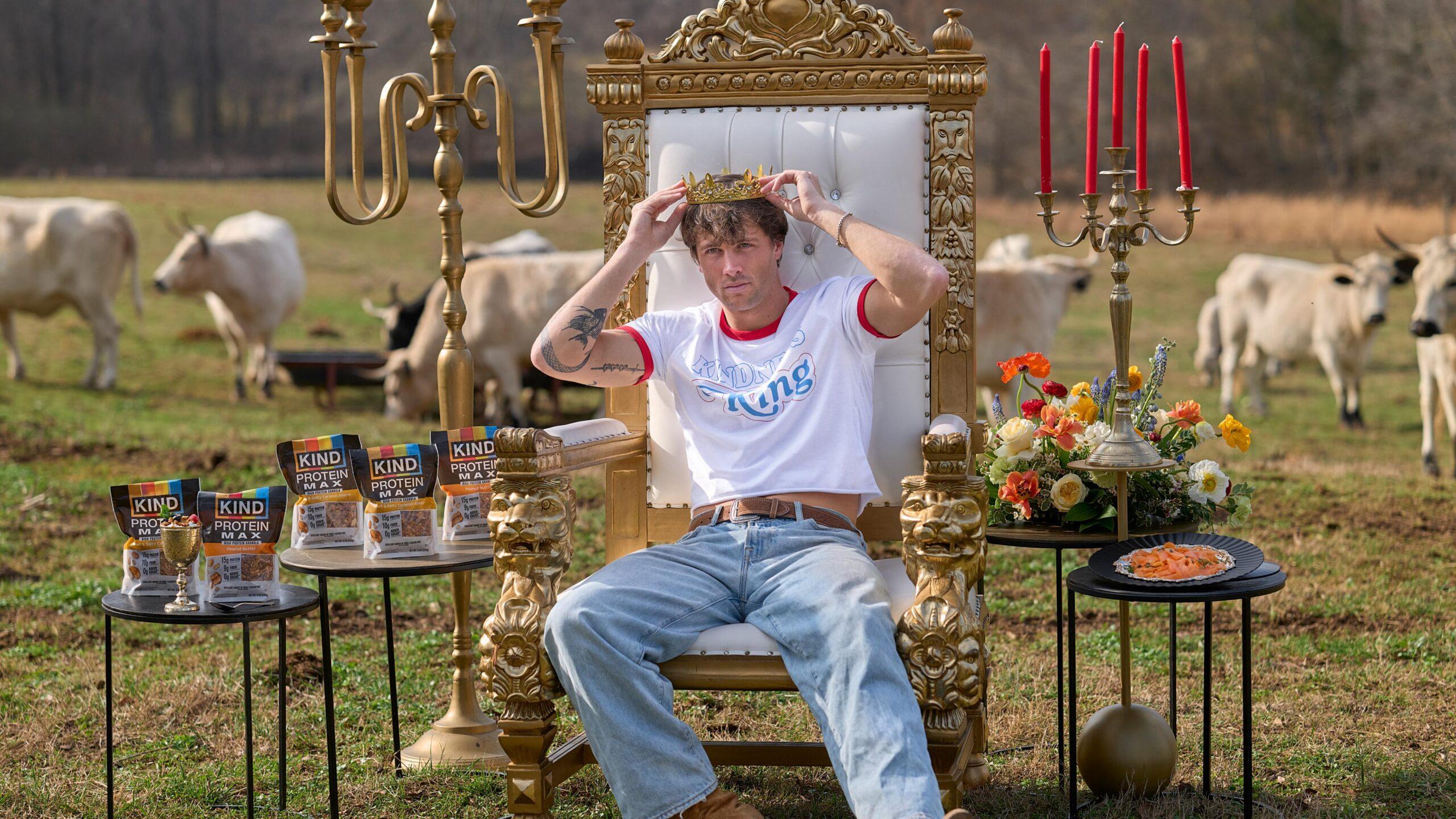 Reality TV star Rob Rausch teams up with KIND Snacks to launch the free RISE & KIND Breakfast Box