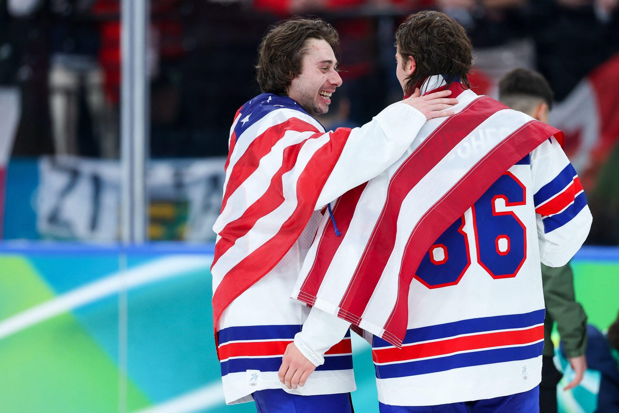 Quinn e Jack Hughes nas Olimpíadas de 2026