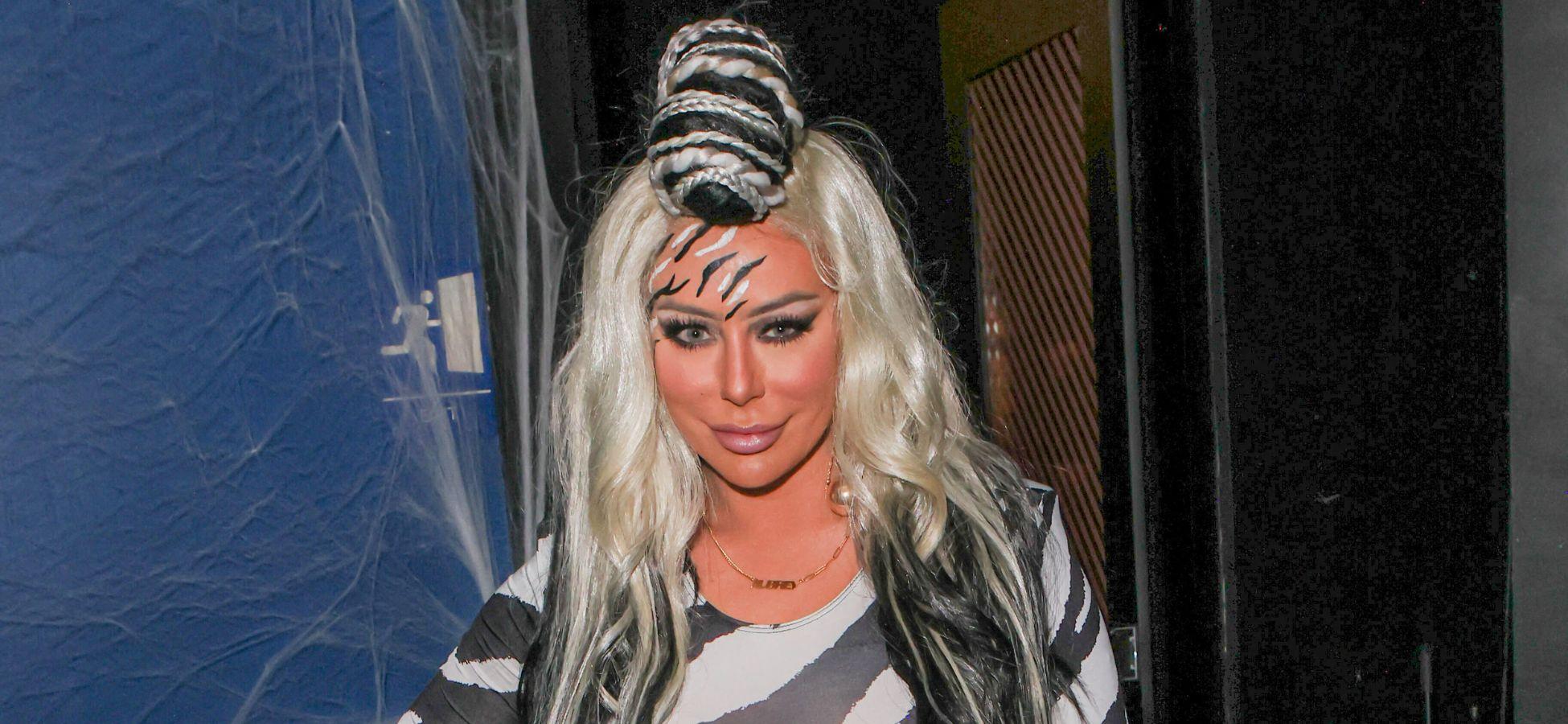 Aubrey O'Day up close