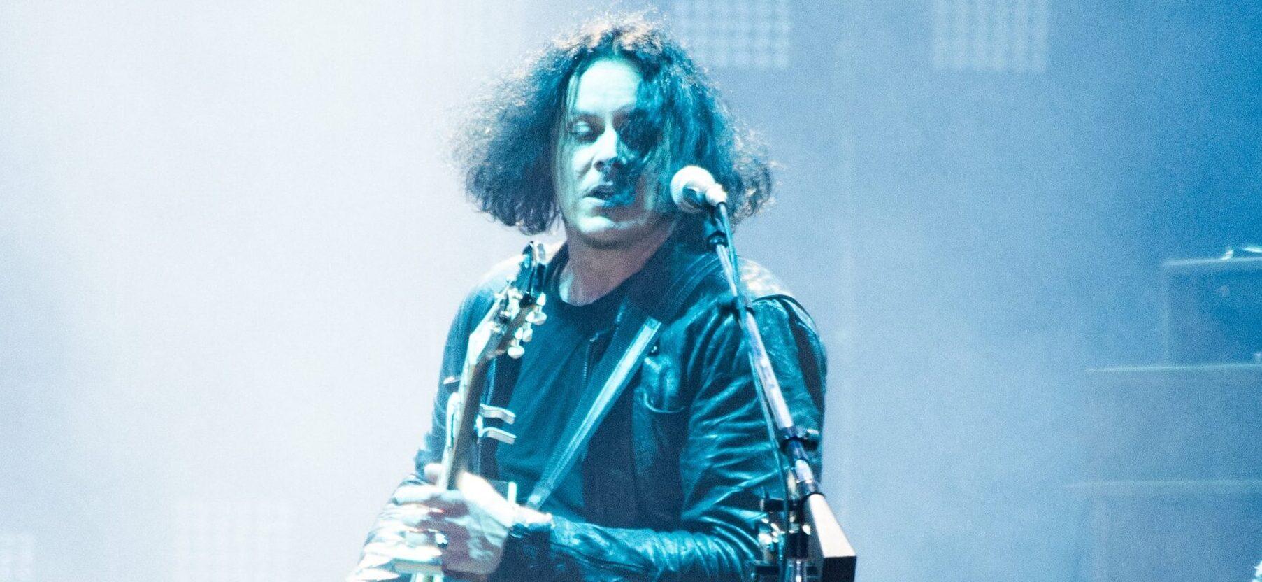 Jack White performing