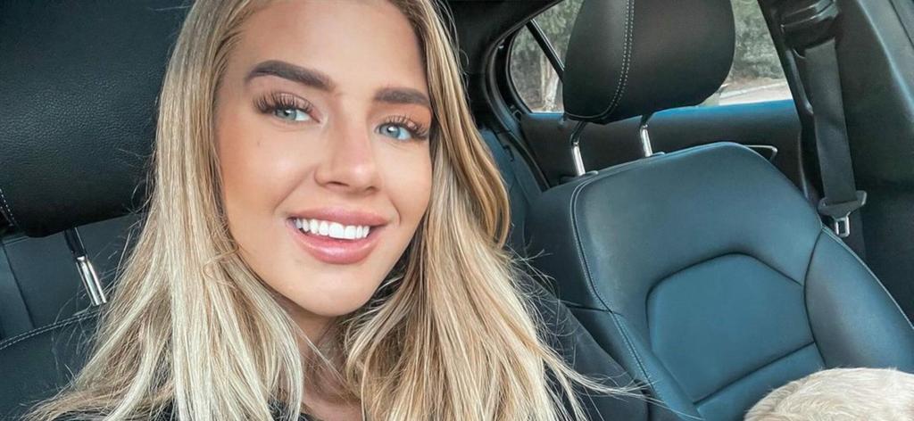 Jade Grobler Flaunts Her Fit Body In A Bikini At The Beach