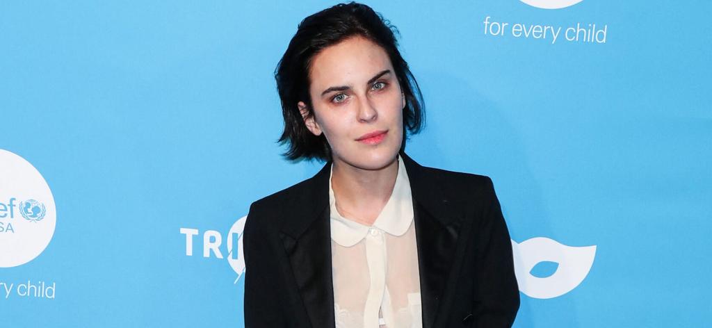 Tallulah Willis Happily 'Busts' Into This Era While Flaunting Gains