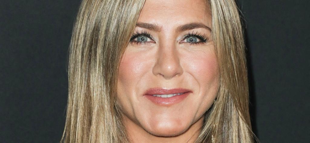 Jennifer Aniston Thrills In Skimpiest 'Nipplekini' Ever