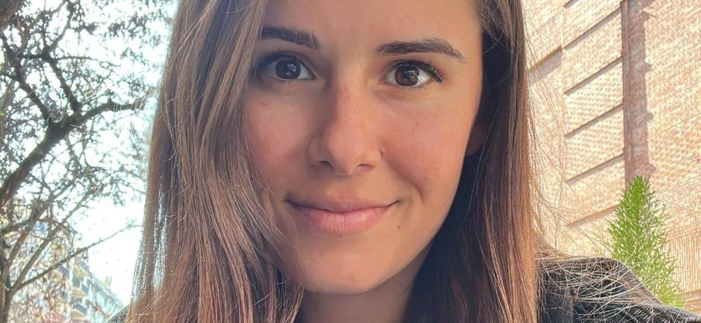 Olympic Speed Skater Addresses OnlyFans In Lingerie