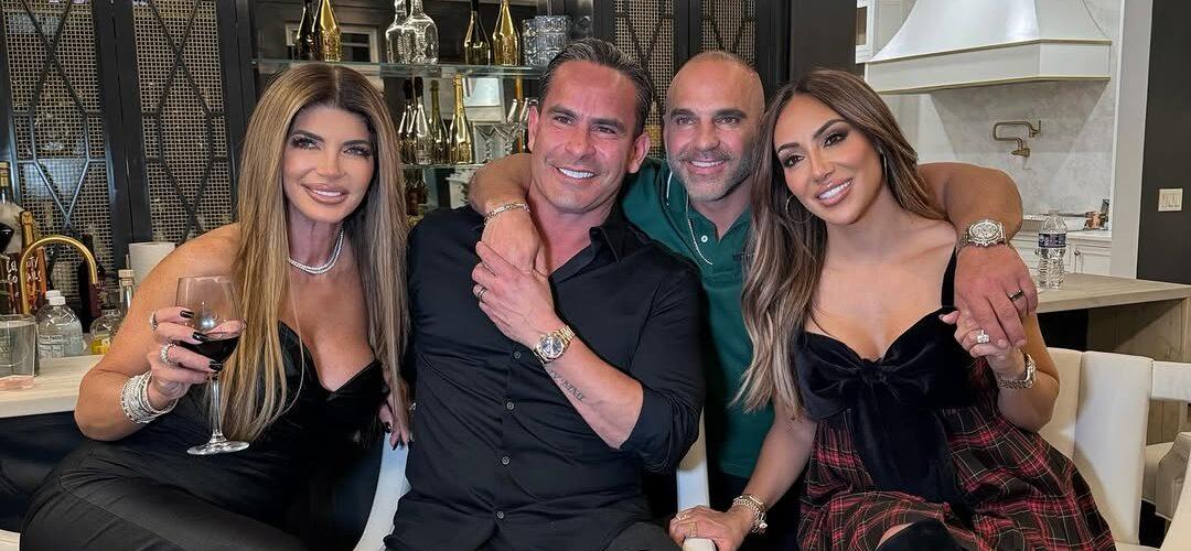 Teresa Giudice e Melissa Gorga encantam fãs com fotos de Natal