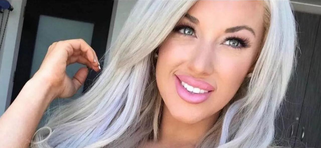 Laci Kay Somers Told To ‘Pop The Implants’ In Skimpy Two-Piece