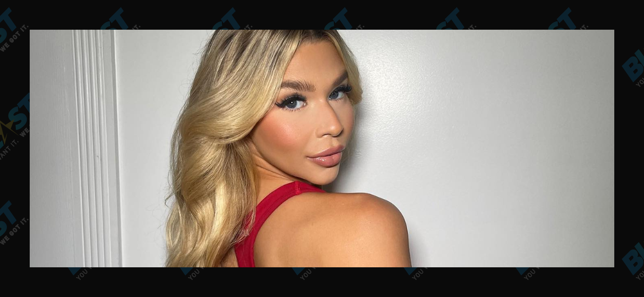 Fitness Trainer Lindsey Gordon Gives Cheeky View To Tease Her Big