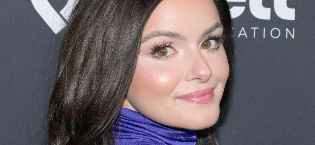 Ariel Winter melepaskan putingnya dengan gaun akhir pekan yang ketat