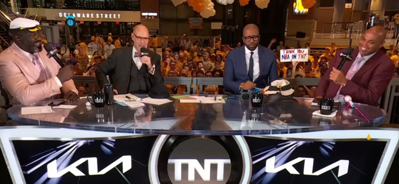 NBA On TNT Emotionally Signed Off For The Last Time Saturday