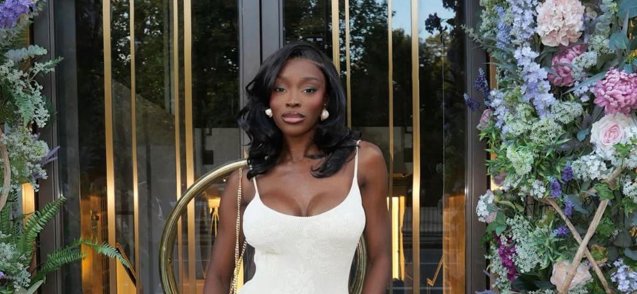Chelsea Lazkani luce ‘demasiado grande’ con un traje de baño blanco Chelsea Lazkani luce ‘demasiado grande’ con un traje de baño blanco