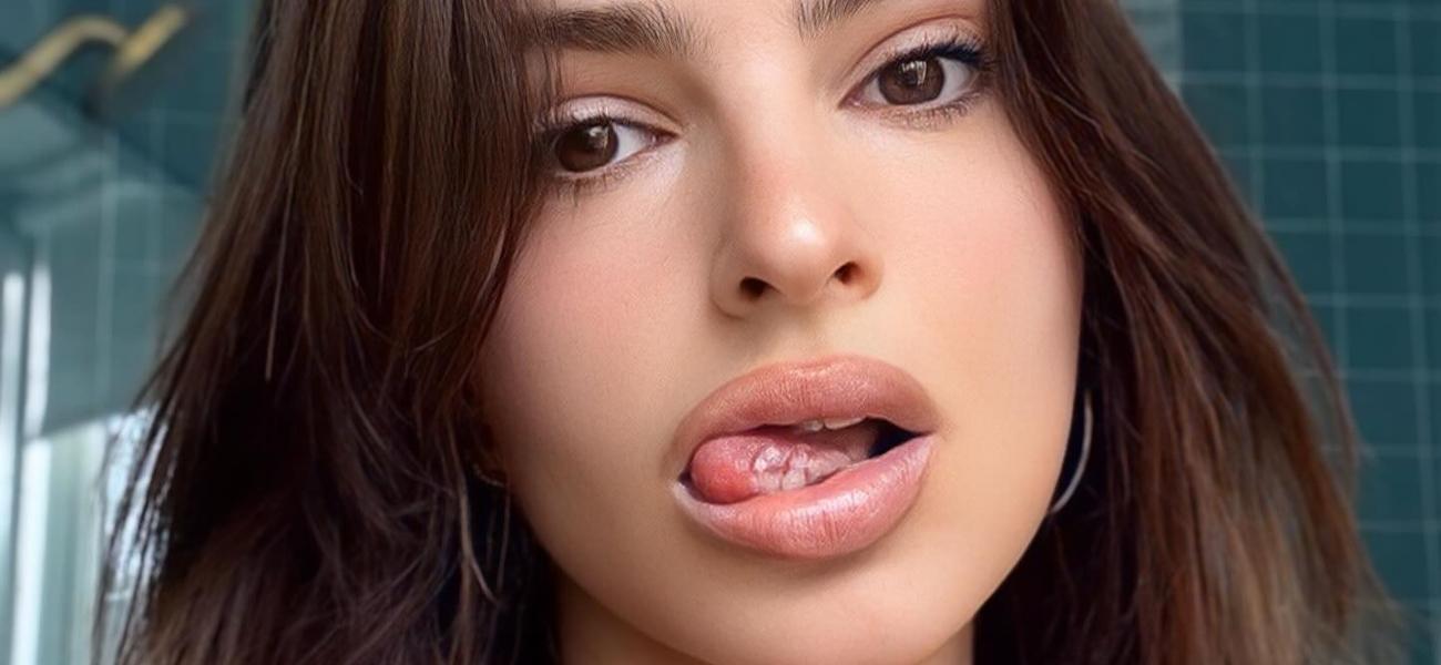 A Emily Ratajkowski en lencería transparente se le recomienda usar ‘ropa’