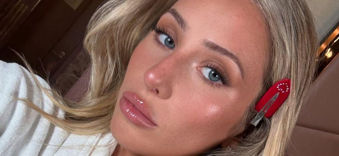 Alix Earle deixa pouco para a imaginação ao tirar o biquíni