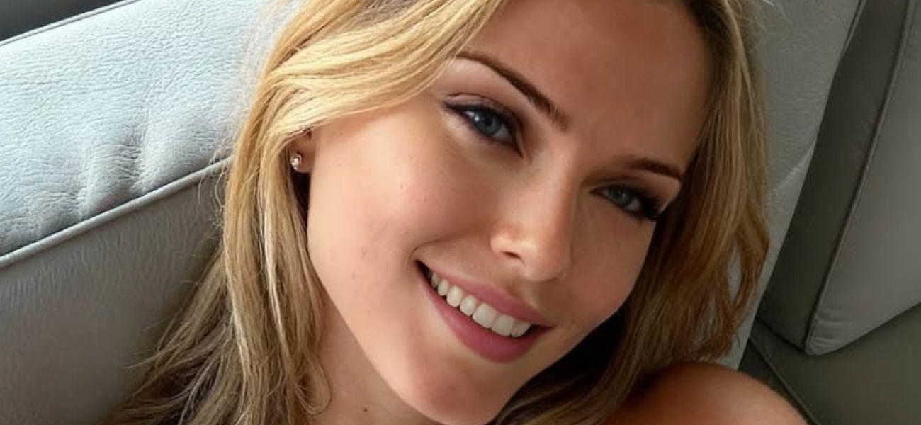 Deanna Ritter deslumbra con un bikini verde del que el Grinch no puede apartar la mirada