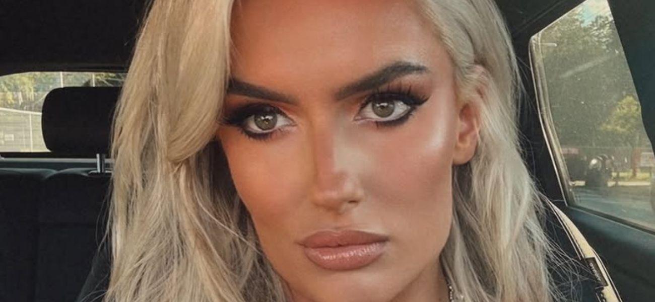 La estrella de la WWE Blake Monroe ‘rompe Internet’ con su sensual foto en bikini