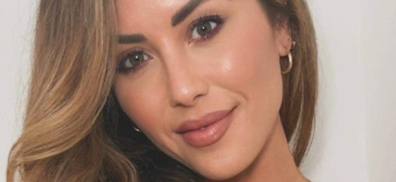 Brittney Palmer Leaning Forward In Plunging Minidress Shows Her 'Support'