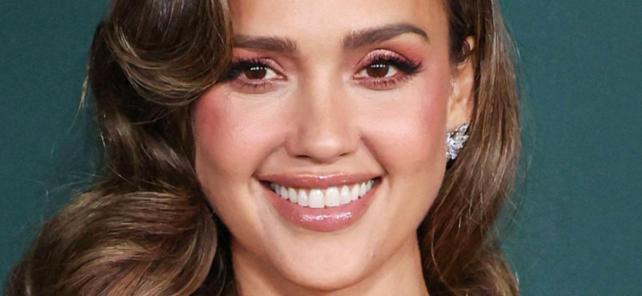Jessica Alba In Nipple-Baring Bikini Is 'Beating Most Women In Their 20s'